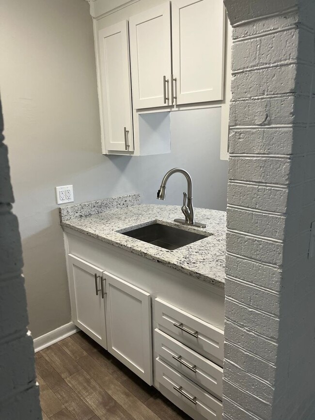 Interior Photo - Willow Lake Apartments