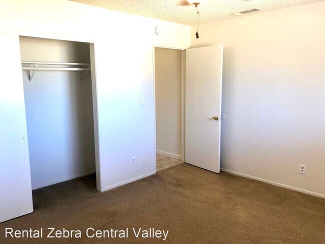 Building Photo - 3 br, 2 bath House - 2400 N. Gurr Rd.