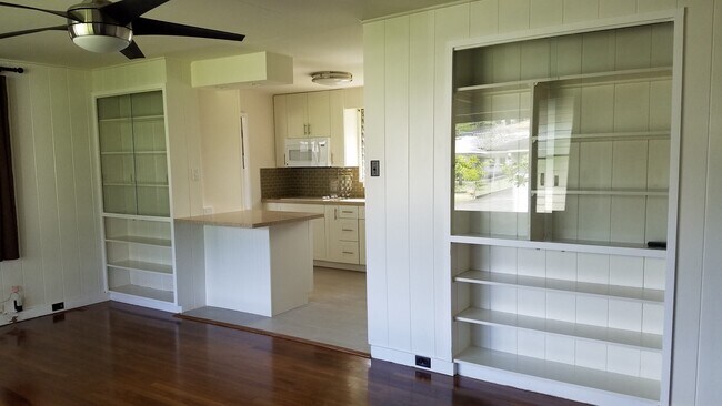 Foto del edificio - 2BD / 1BA / Carport- Single-Family Home – ...