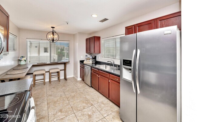 Foto del edificio - 11260 N 92nd St