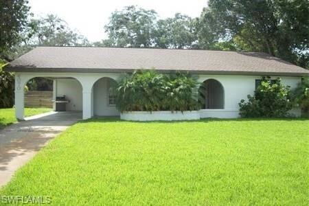 Primary Photo - 4070 Rainbow Cir