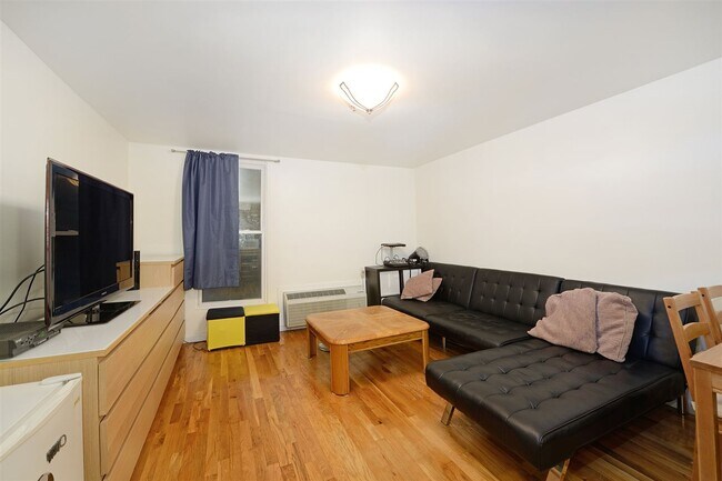Foto del edificio - 504 4th St