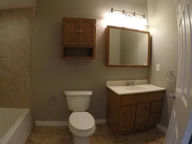 Foto del edificio - 2 Bedroom Single Family Mt Washington!