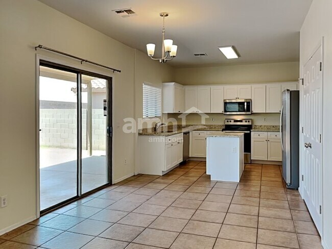 Building Photo - 3529 W Glass Lane