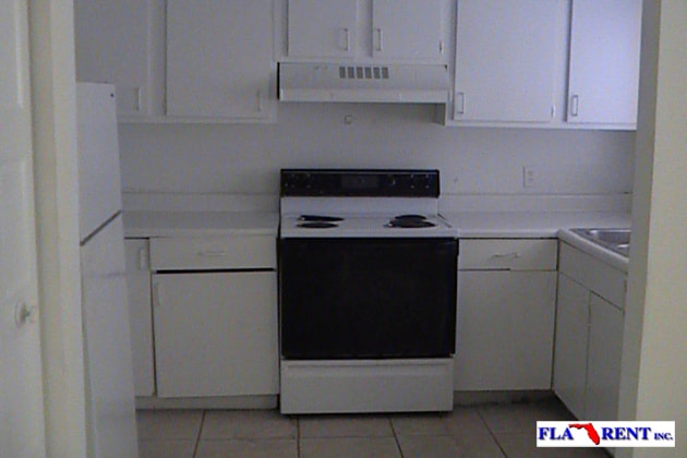 Building Photo - 2/2 Condo in Kissimmee