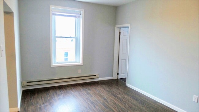 Photo - 1640 Wolf St (Philadelphia, PA) Apartment