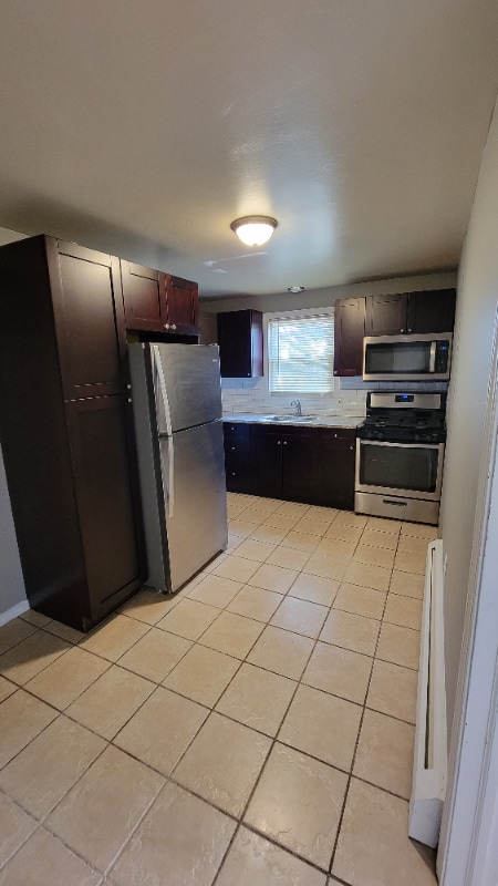 Building Photo - 41 Gould Dr