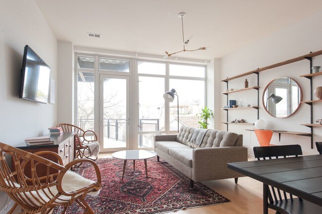 Foto del edificio - 2666 N Halsted St
