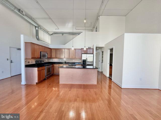 Building Photo - 8326 Fenton St