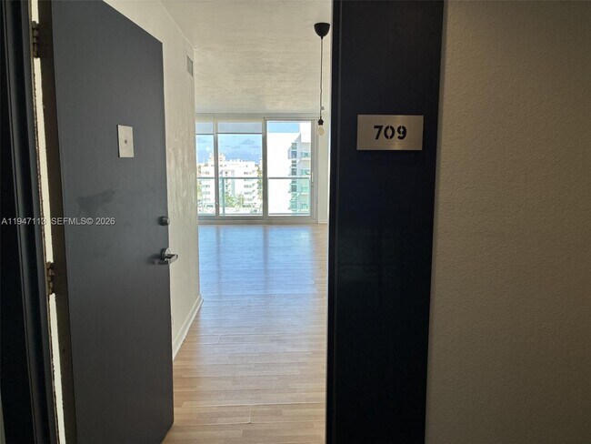 Foto del edificio - 1000 West Ave