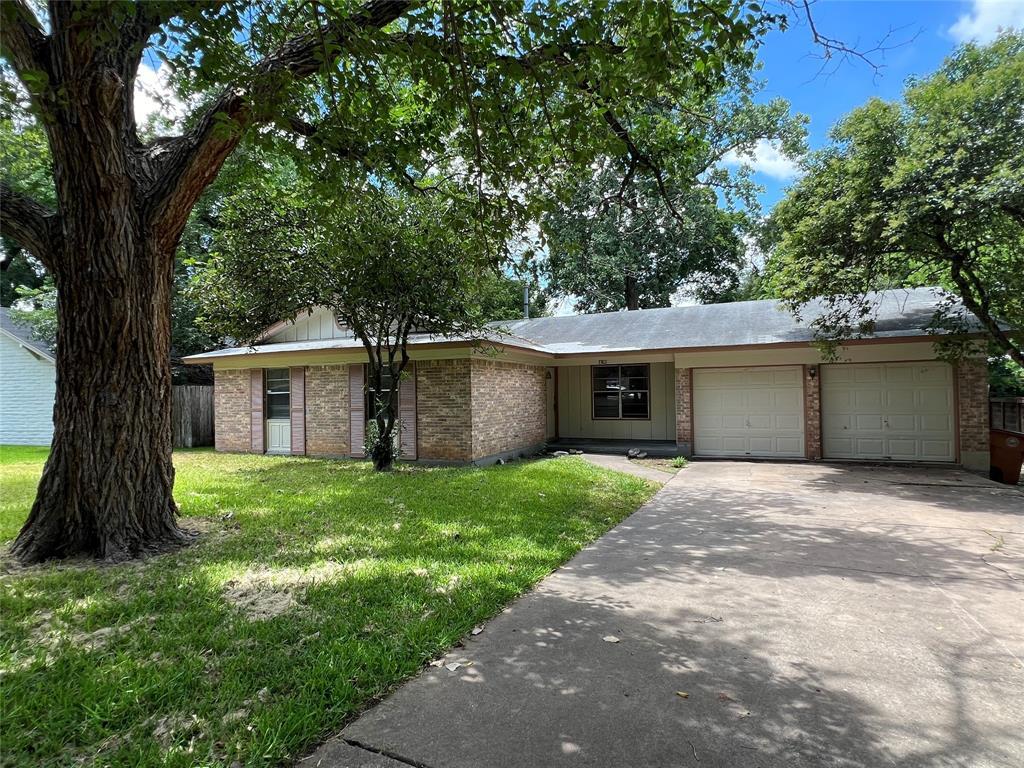 Primary Photo - 3302 Laguna Dr