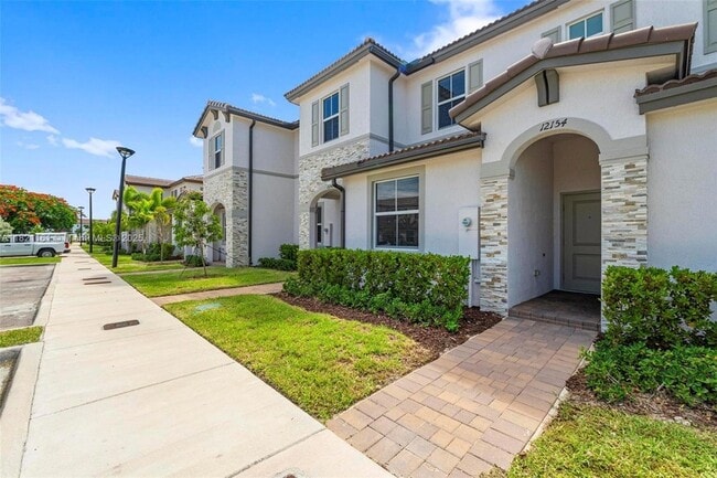 Building Photo - 12154 NW 24th Ct