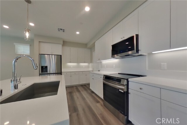 Foto del edificio - 29422 Walnut Tree Wy