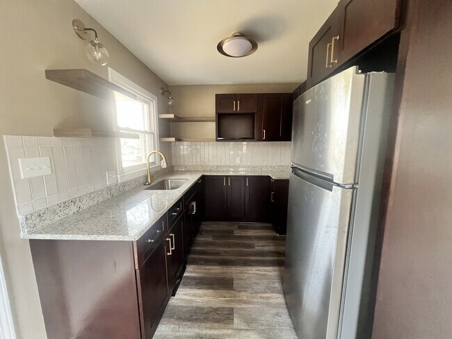 Foto del edificio - 709 Oxford St