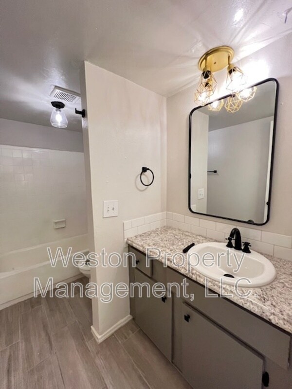 Foto del edificio - 6032 Northwest Expy