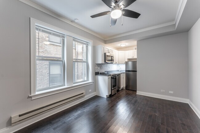 Foto del edificio - 641 W Wrightwood Ave
