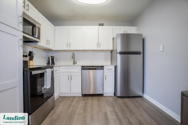 Building Photo - 101 Three Rivers N