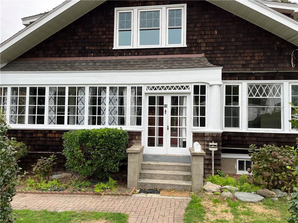 55 Boulevard Ter, Middletown, RI 02842 House for Rent in Middletown