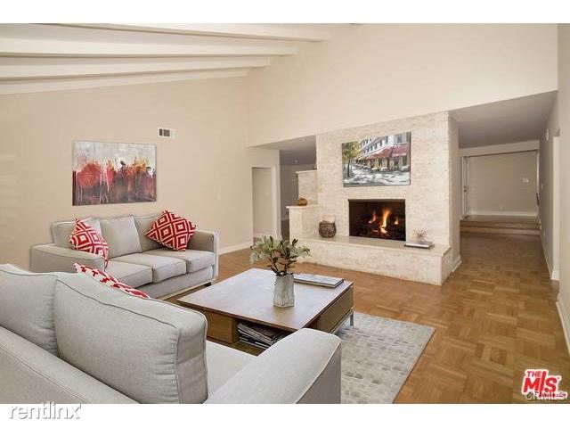Building Photo - 12101 W Sunset Blvd