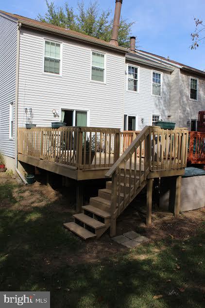 Foto del edificio - 6300 Woodside Ct