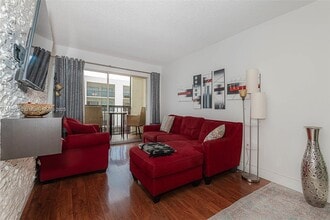 Building Photo - 201 178th Dr