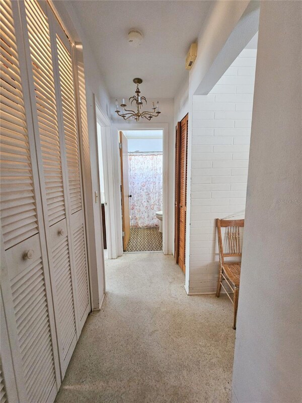 Building Photo - 2066 High Ridge Dr