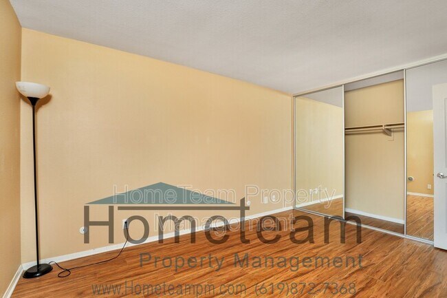 Building Photo - 3030 Suncrest Dr