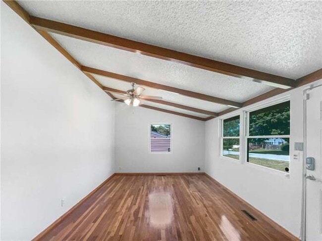 Building Photo - 2939 Jewett St