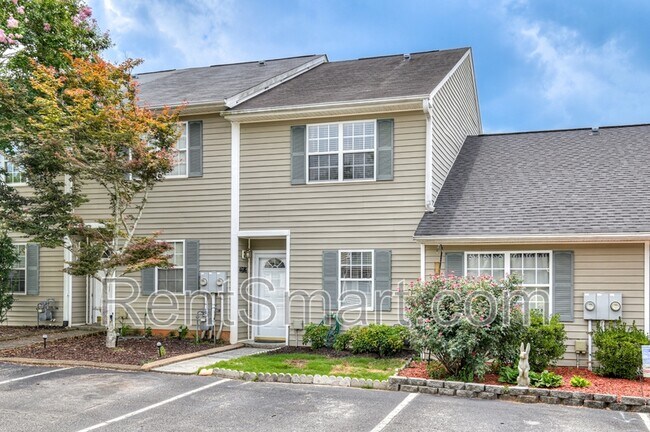 Foto del edificio - 4686 Brookwood Ln