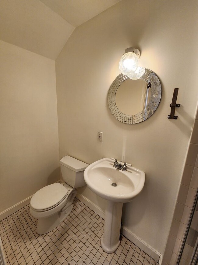 Foto del edificio - 702 N 2nd St