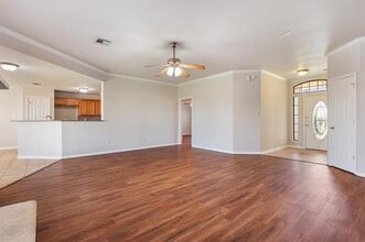 Building Photo - 6104 Alexus Dr