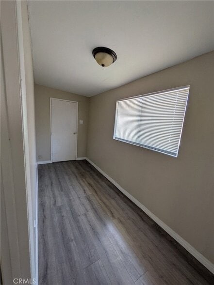 Building Photo - 1231 S Duncan Ave