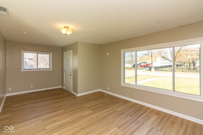 Foto del edificio - 1602 S Grant Ave