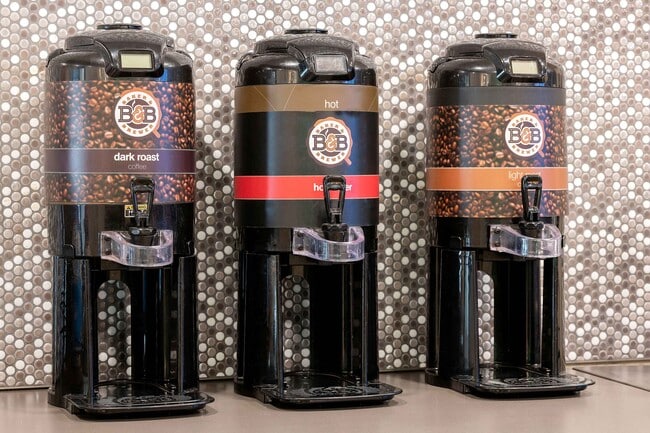 Building Photo - Furnished Studio-Miami - Airport - Blue Lagoon