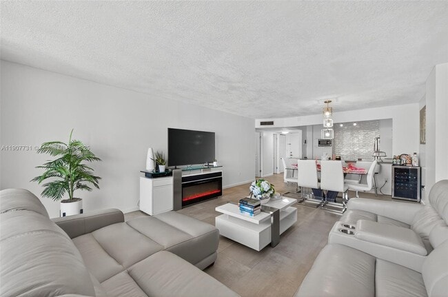 Building Photo - 2851 NE 183rd St