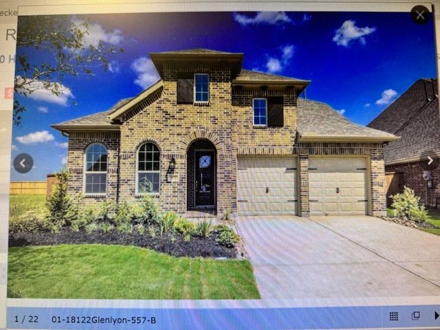 Foto principal - 18122 Glenlyon Dr