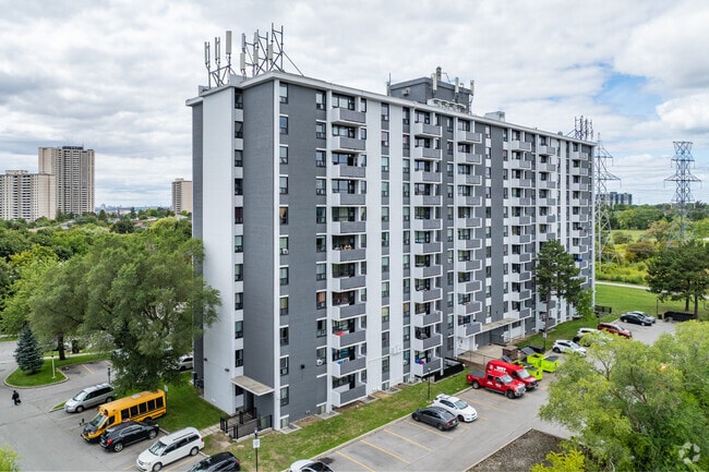Building Photo - Tobermory Terrace