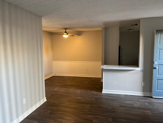 Building Photo - Cajon Villa Apartments