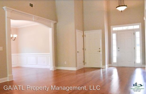 Building Photo - 3 br, 2 bath House - 718 Retreat Drive