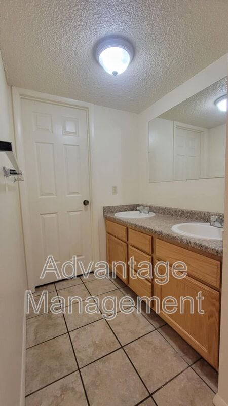 Building Photo - 339 W 100 N