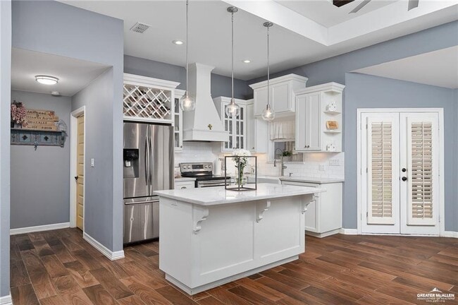 Foto del edificio - 13 Kingsborough Ave