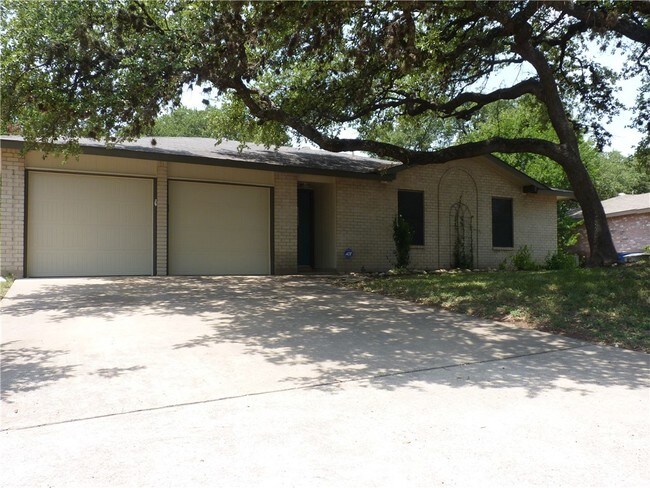 Building Photo - 6302 London Dr