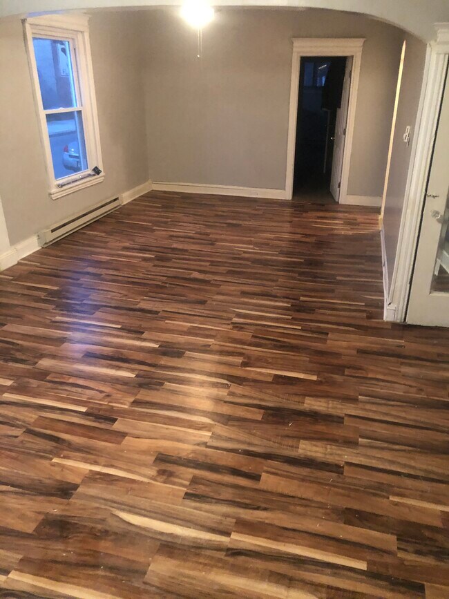 Dining/Living Room Area - 3100 N 29th St