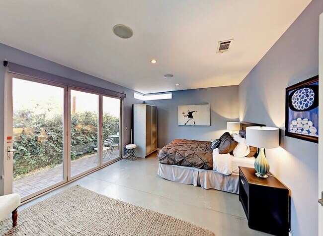 Foto del edificio - 1444 Mohawk St