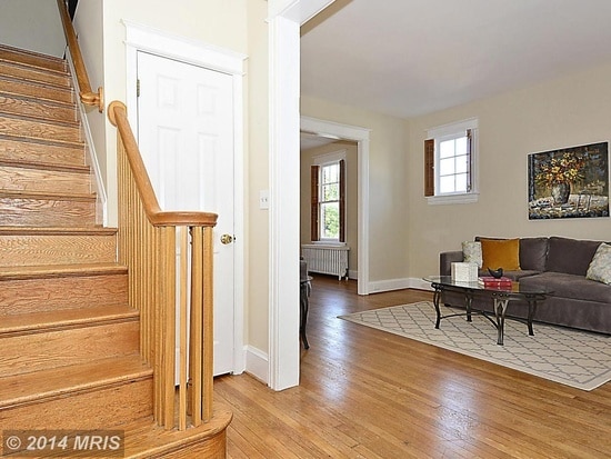 Primary Photo - 3746 Benton St NW