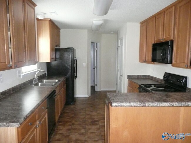 Foto del edificio - 242 Shadow Ct SW