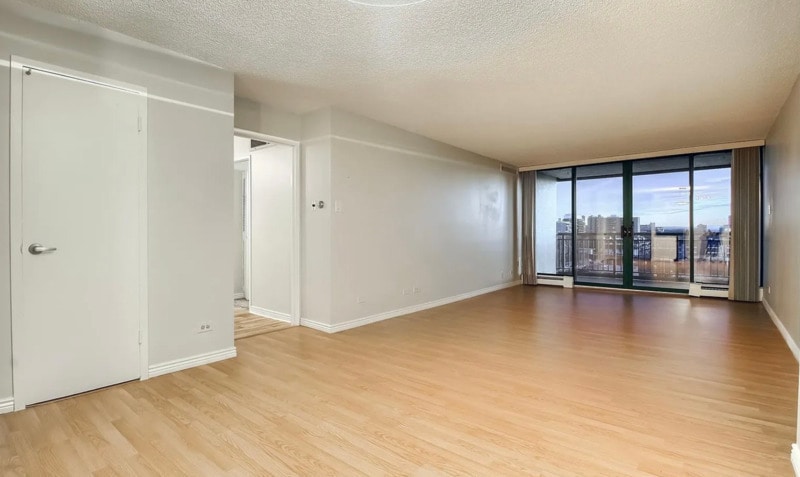 Photo - 550 E 12th Ave