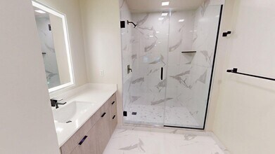 Interior Photo - Griffis Edgemoor