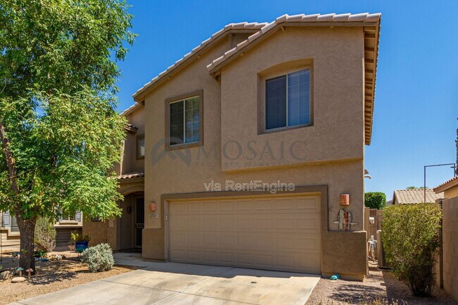 Building Photo - 2737 E La Costa Dr