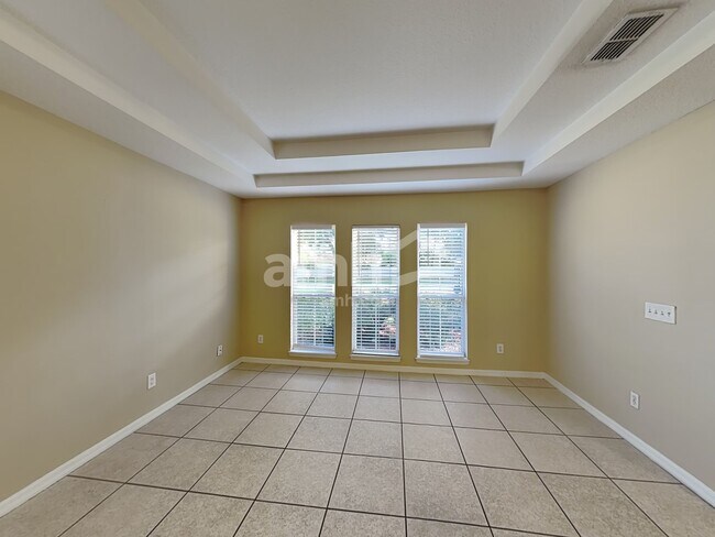 Foto del edificio - 603 Copper Beech Blvd